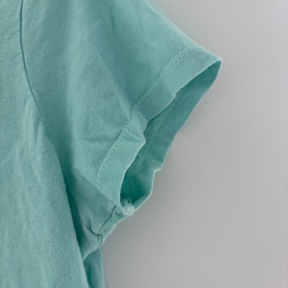 17th Street Surf Shop Virginia Beach Tee w Graphic on‎ Back Women’s size Small - Picture 4 of 10